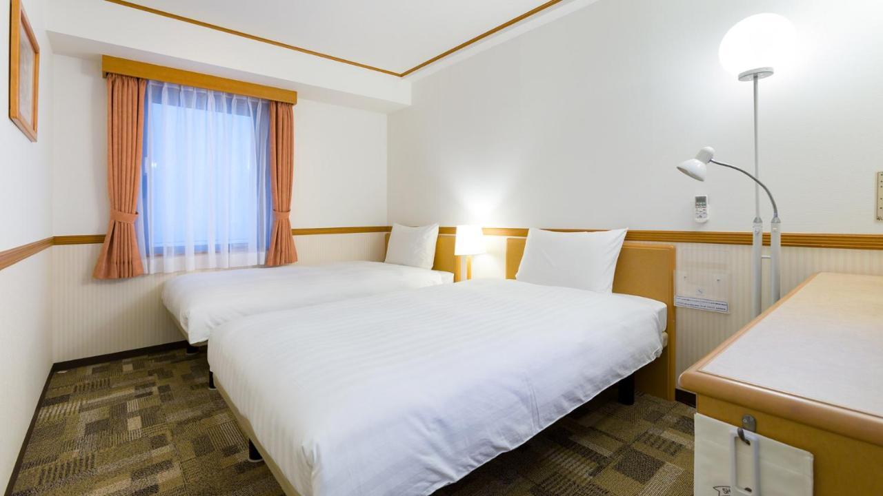 Toyoko Inn Tokyo Tozai-Sen Nishi-Kasai Exterior foto