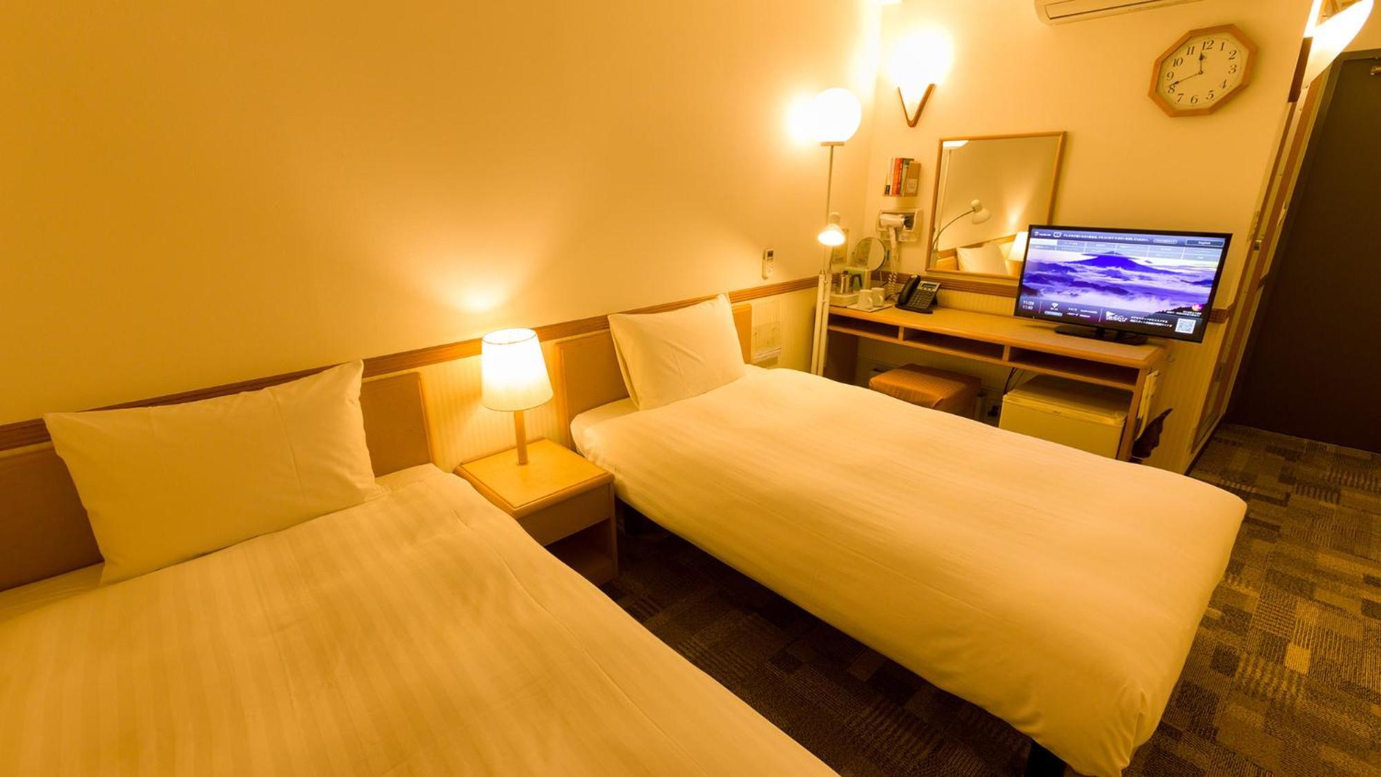 Toyoko Inn Tokyo Tozai-Sen Nishi-Kasai Habitación foto